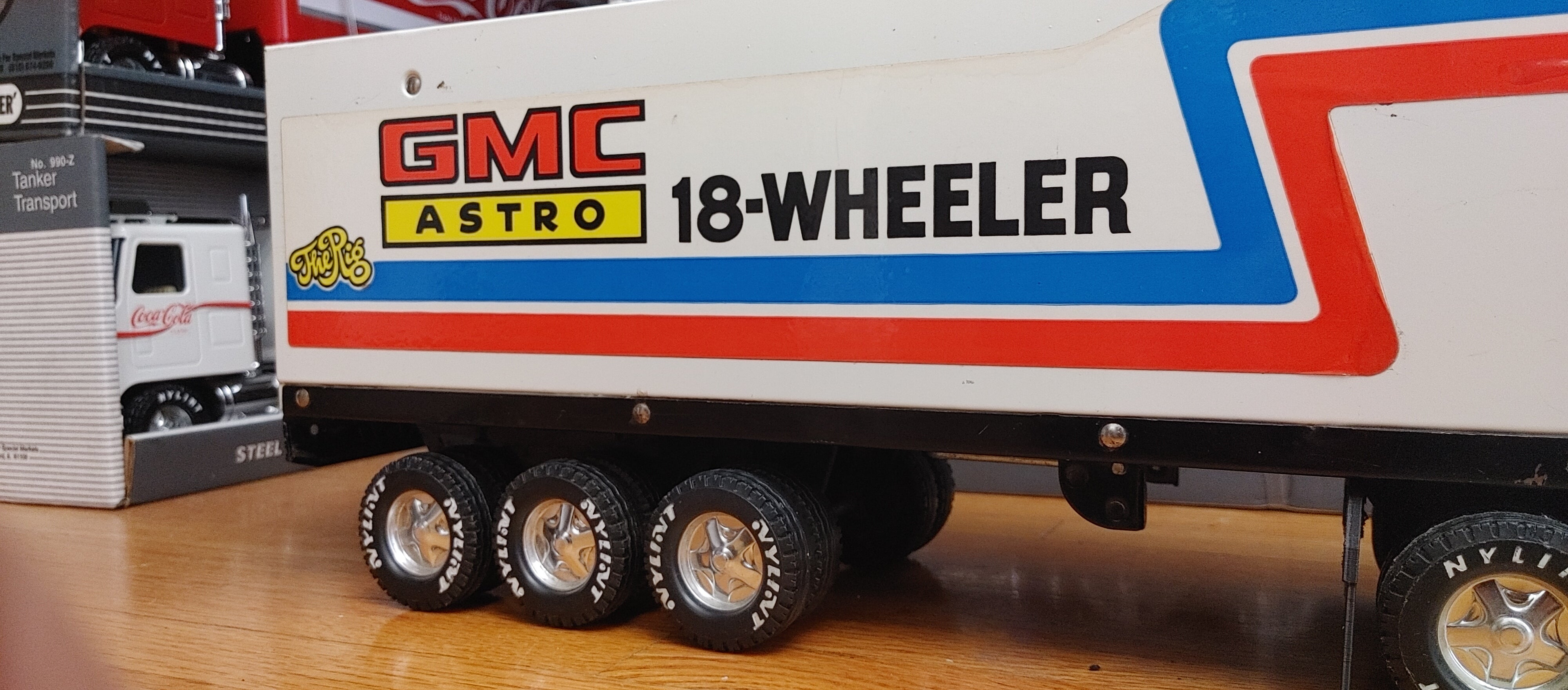 NYLINT Tri-Axle Trailer Attachment (SNAP-ON) [ SCALE: 1/18