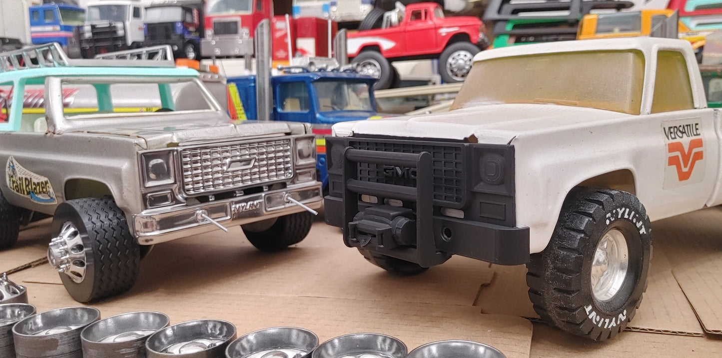 NYLINT BLAZER/C10 GMC/CHEVY Grills - Custom [ SCALE: 1/12 ]