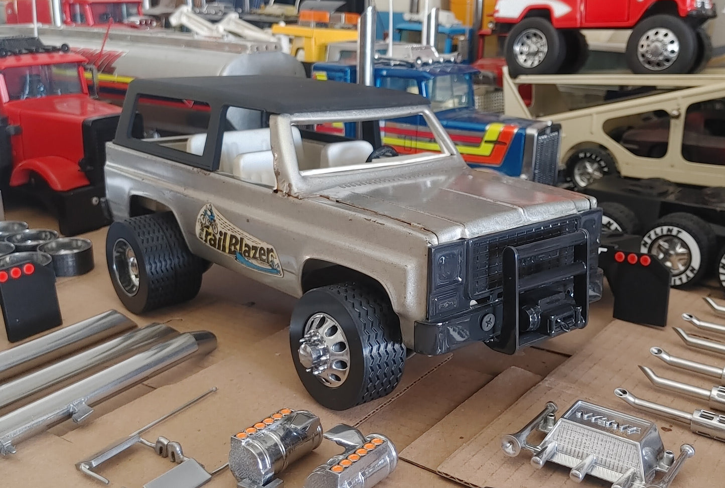 NYLINT BLAZER/C10 GMC/CHEVY Grills - Custom [ SCALE: 1/12 ]