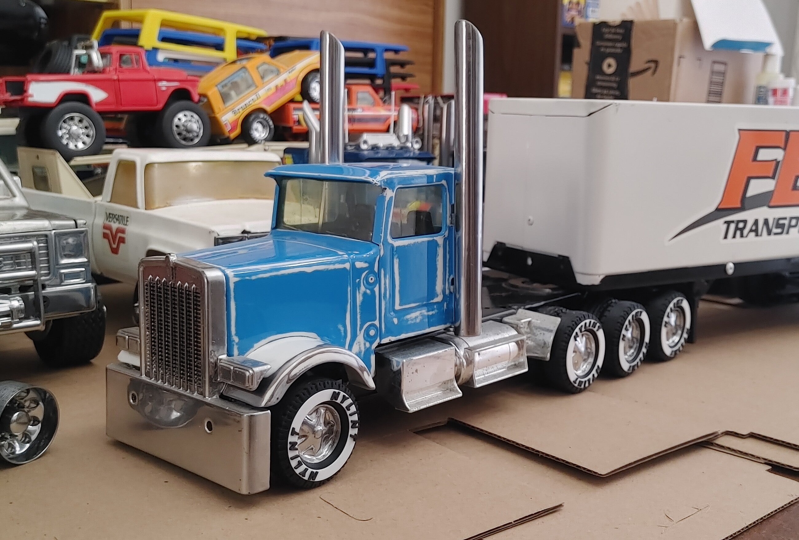 NYLINT KENWORTH W900 Grills - Original/Custom [ SCALE: 1/18