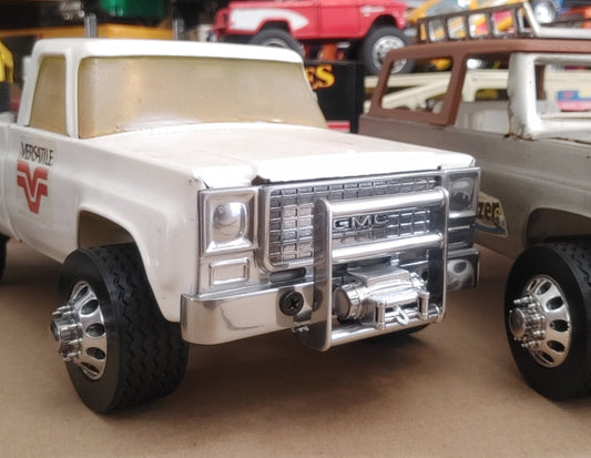 NYLINT BLAZER/C10 GMC/CHEVY Grills - Custom [ SCALE: 1/12 ]