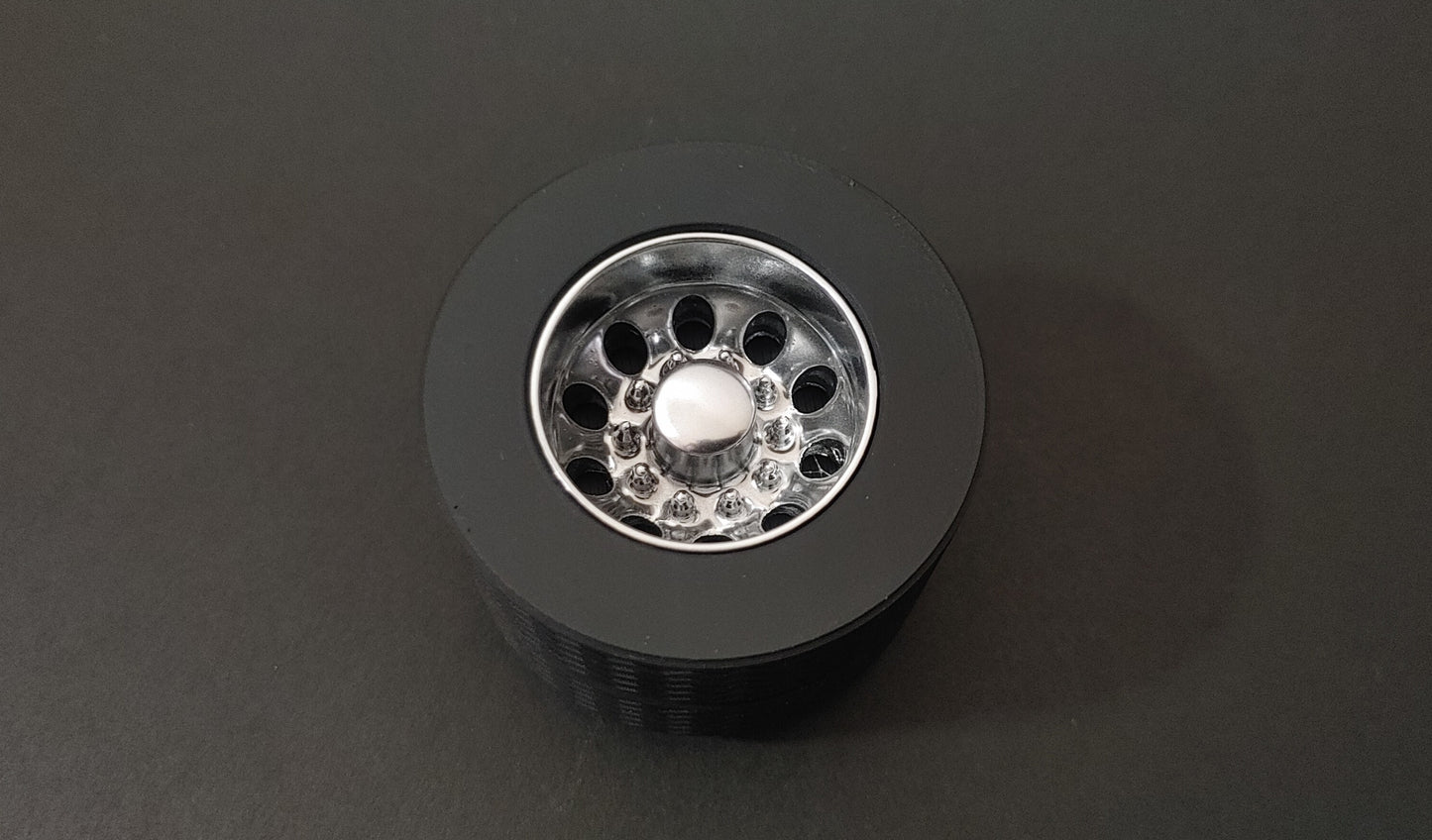 NYLINT Bud Wheels Freightliner/GMC [ Scale: 1/18 ]