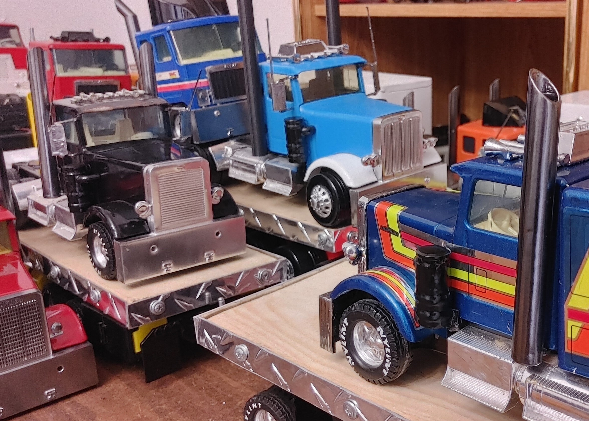 NYLINT トレーラー ブリキ NYLINT Air Cleaner Set FREIGHTLINER (SNAP-ON) [ SCALE: 1/18